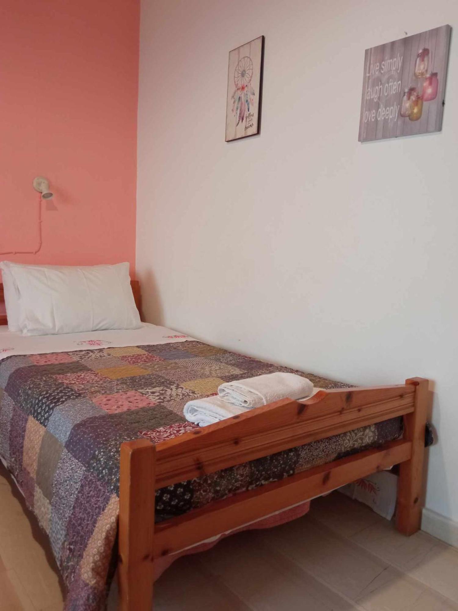 Eftichia Apartment Róda Eksteriør bilde